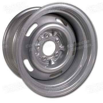 1-1592 69-82 Rallye Wheel. 15 X 8